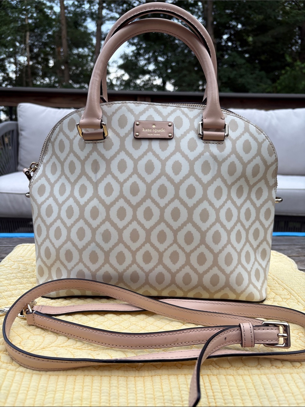 Kate Spade Grove Street Carli Satchel in Cream & Blush